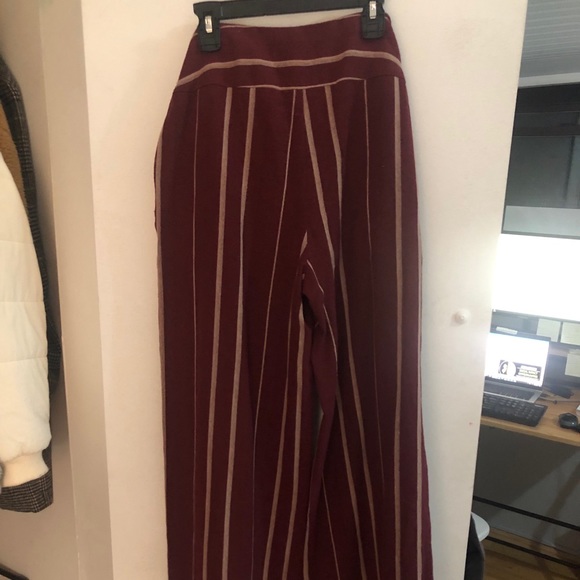 Red striped waist-tie palazzo pants - Picture 7 of 7